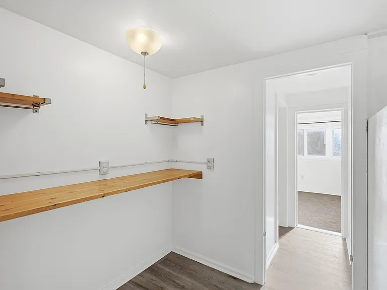 1144 24th St #1 — Photo 12