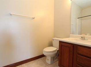 421 E Social Row Rd, Dayton, OH 45458