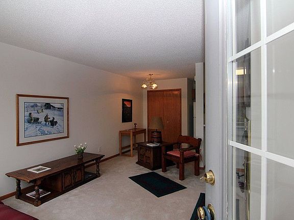 4th image of 15884 Fjord Ave