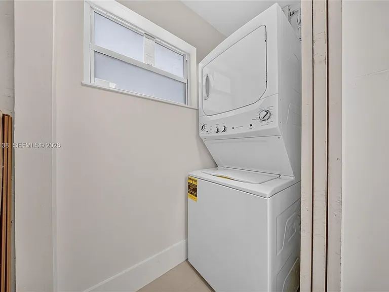 9351 Fontainebleau Blvd #B415 — Photo 28