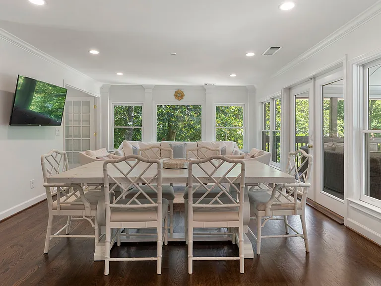 4470 Chatworth Ct NE — Photo 22