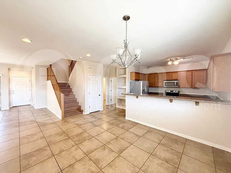 10225 W Camelback Rd #11 — Photo 9