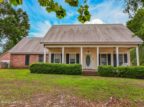 11493 White Star Rd, Biloxi, MS 39532