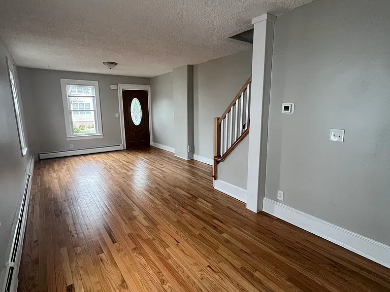 50 Fairview St #1A — Photo 5