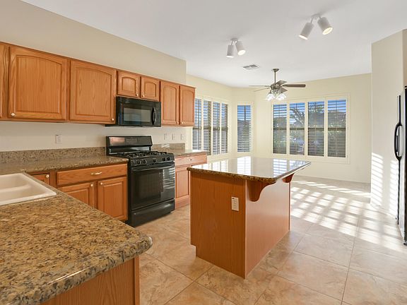 4th image of 6711 S Bradshaw Way