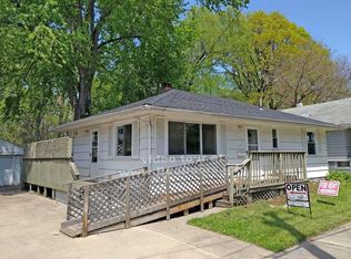 1238 Edgewood Dr, Toledo, OH 43612