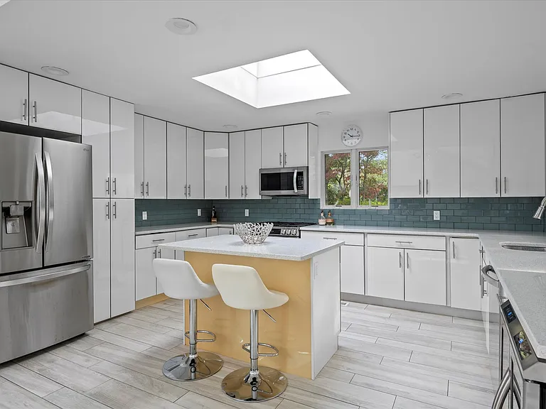 5 Lakewood Ln — Photo 11