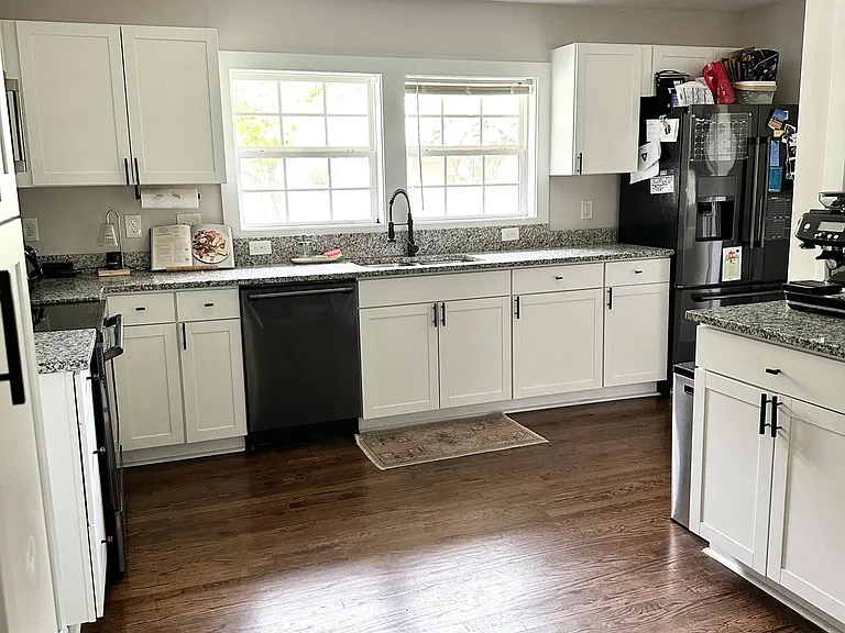 1700 W Laporte Dr — Photo 10