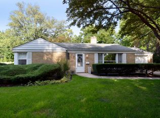 510 S Emerson St, Mount Prospect, IL 60056