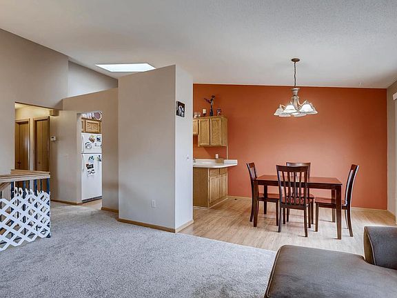 4th image of 808 Buckingwood Ct