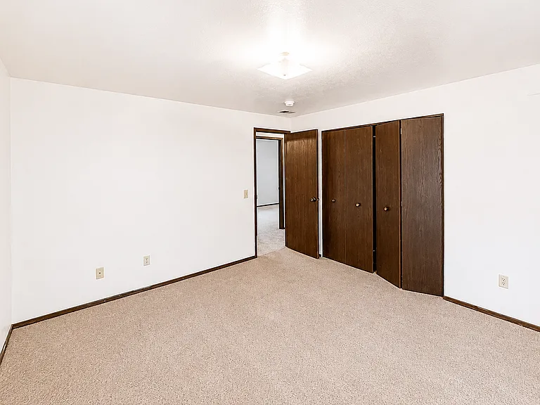 1704 Antoine Ave — Photo 14