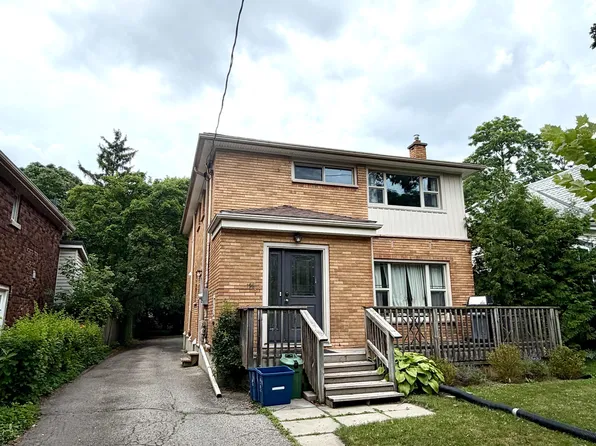 196 Emery St E, London, ON N6C 2E2