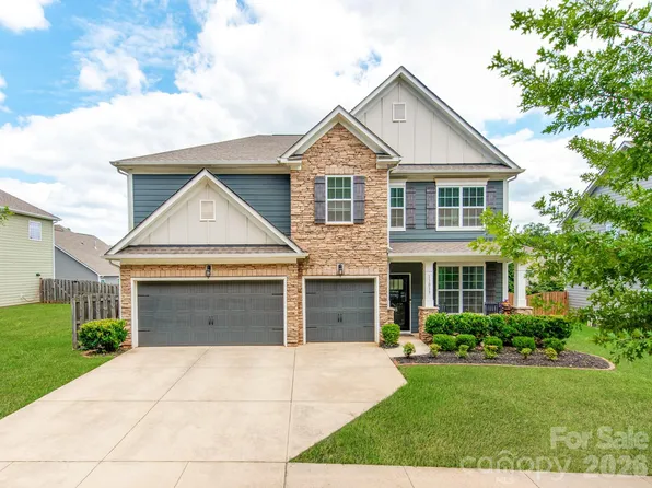 11013 Charmont Pl, Huntersville, NC 28078