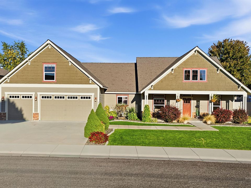 1st image of 434 S Winslow Bay Way