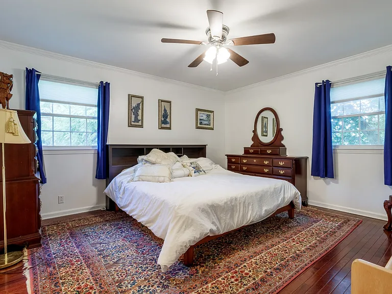 1735 Cedarcroft Dr — Photo 35