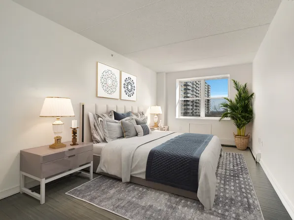 79-14 Rockaway Beach Avenue image 3 of 25