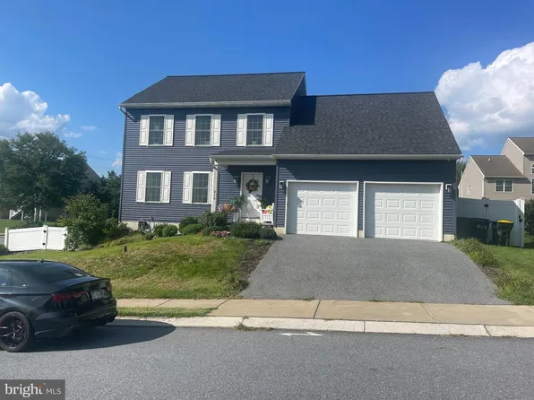 214 Loghes Dr, Manheim, PA 17545