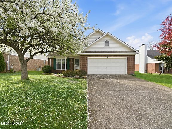 2nd image of 4827 Oak Pointe Dr