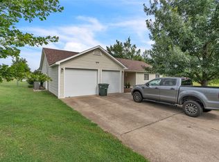 3274 E Zion Rd, Fayetteville, AR 72764