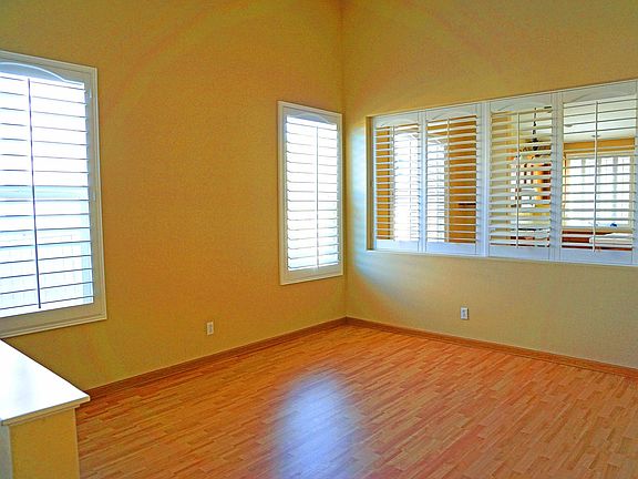 2nd image of 3725 Gunnison Cir