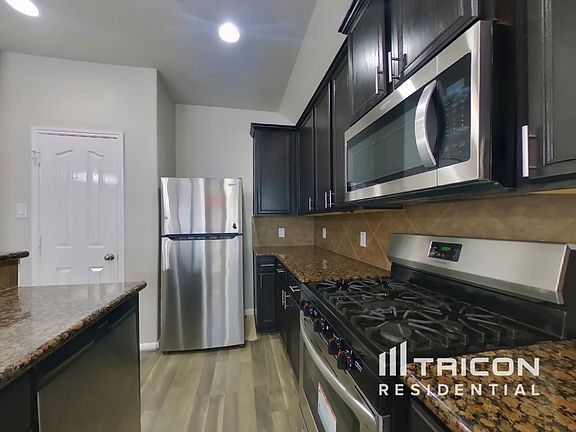 5th image of 17103 Amarose Dr