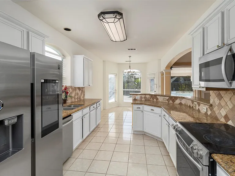 17531 Aspen Ridge Ct — Photo 15
