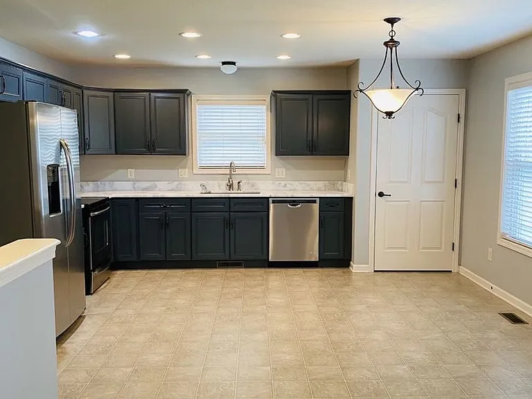 1132 Chinook Cir — Photo 9
