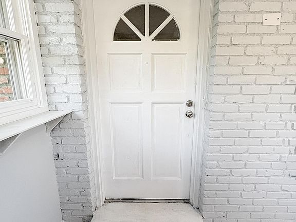 5th image of 13020 E Orell Rd