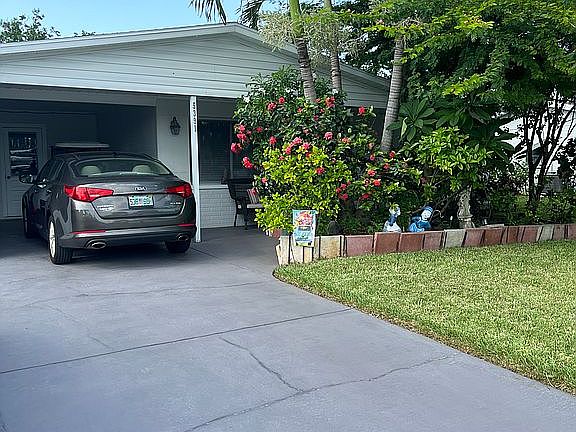 4th image of 5391 100th Ave N