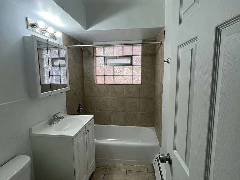 2710 E 83rd St — Photo 24