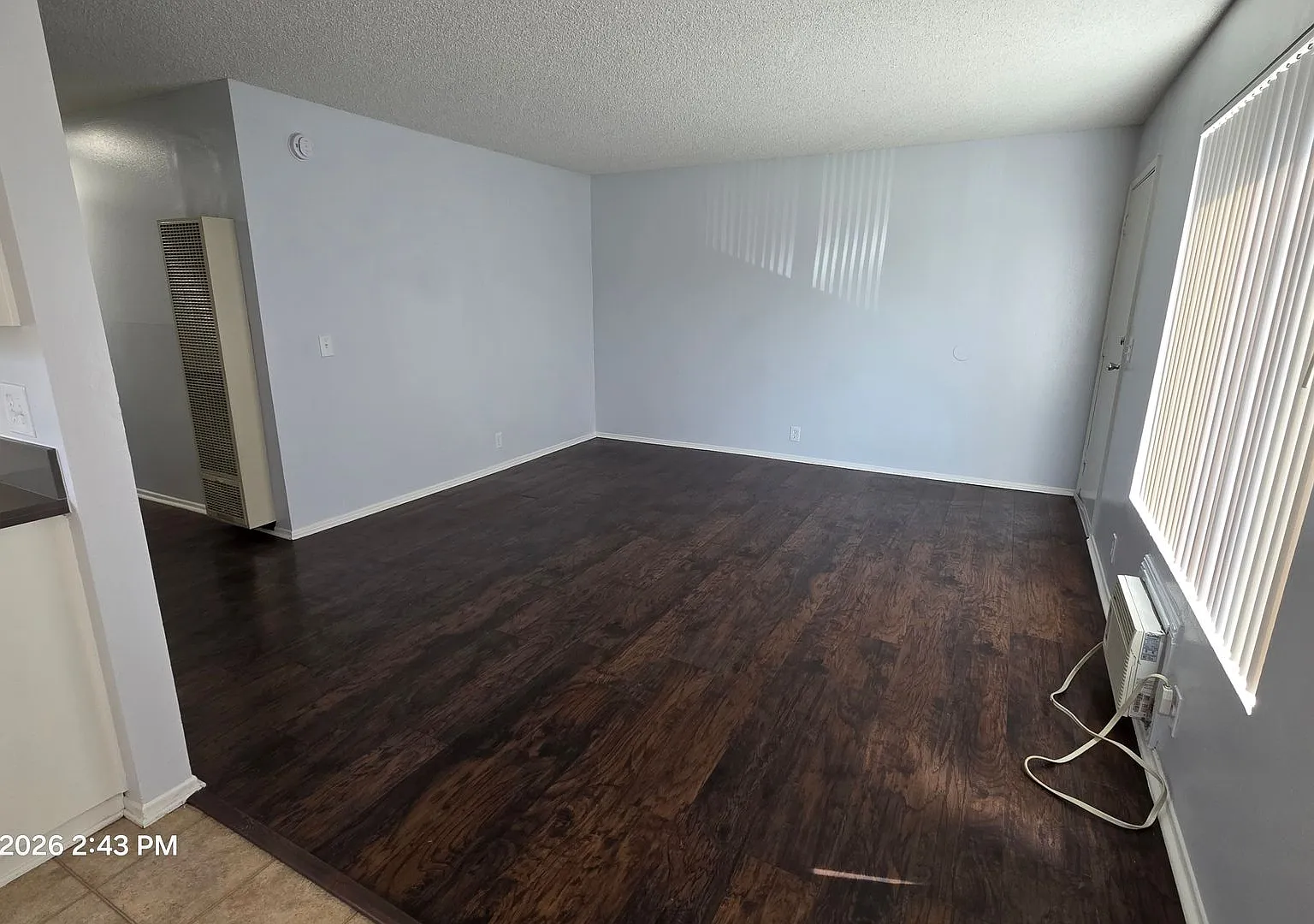2649 Marengo — Photo 4