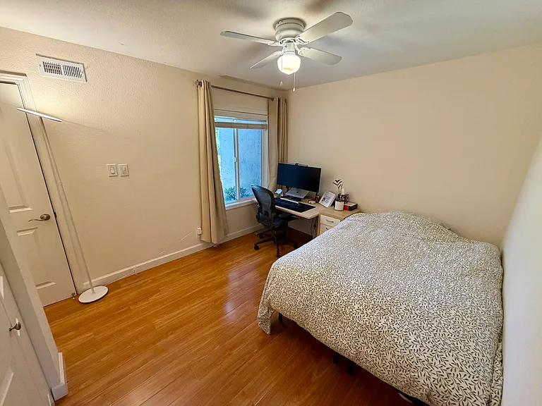 625 Alberta Ave #625 — Photo 6