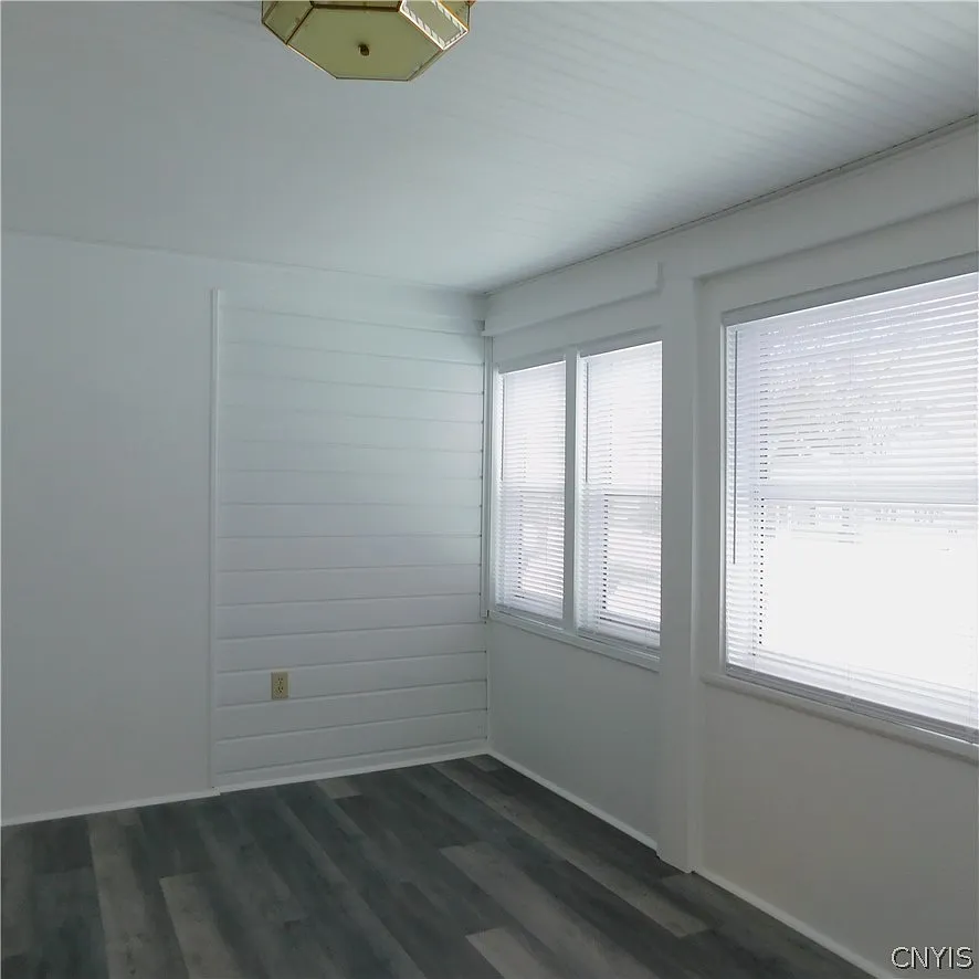 Building Photo - 405 Cypress St #1