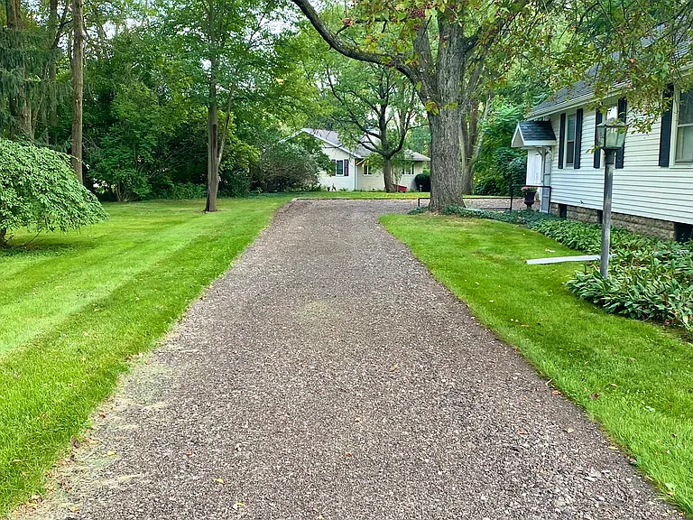 3425 W Milham Ave — Photo 3