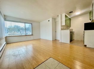 5320 Martin Luther King Jr Way S APT 201, Seattle, WA 98118