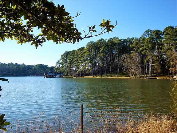 3rd image of 1506 County Road 3107