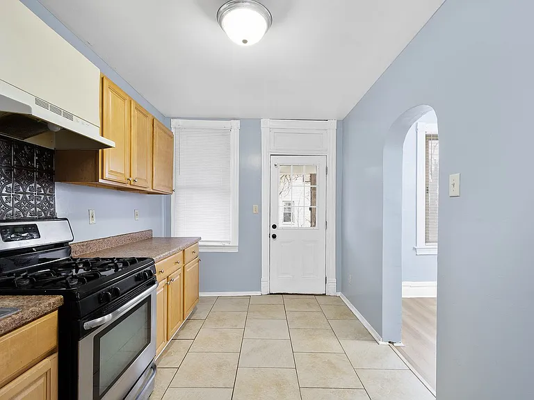 1308 Hays St — Photo 11
