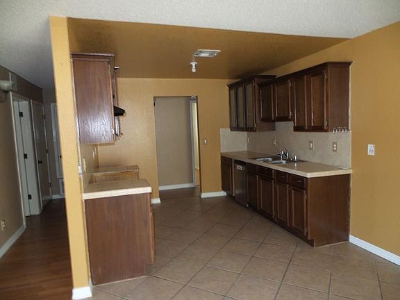 5th image of 4605 Adan Fuentes St