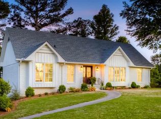 1505 Panorama Dr, Vestavia Hills, AL 35216