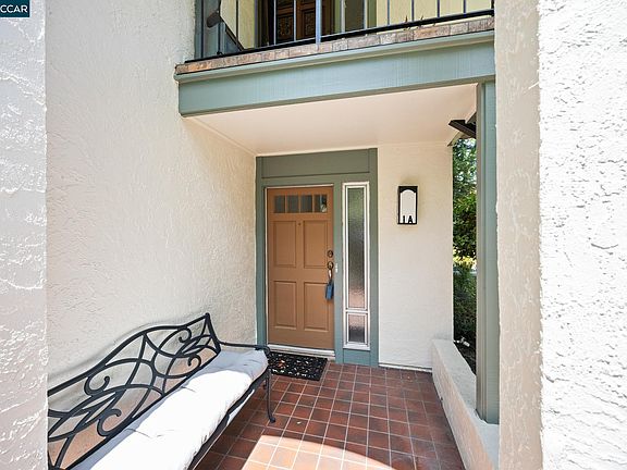 2nd image of 1617 Ptarmigan Dr APT 1A