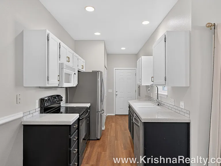 8165 NE Wilkins St — Photo 8