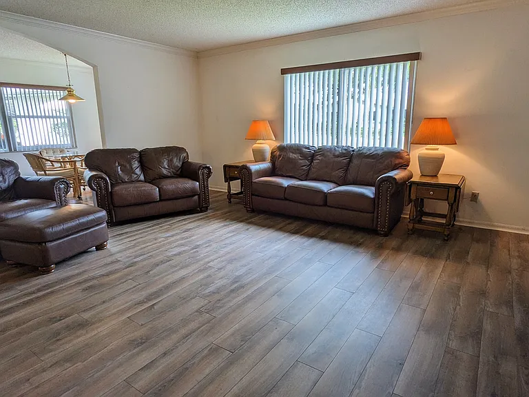 1624 Layton Ct — Photo 5
