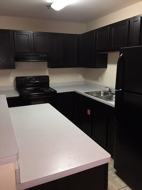 2nd image of 601 Lindberg Ave APT 12