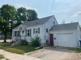 816 Crocker St, Green Bay, WI 54303