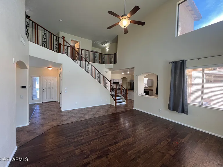 16209 W Hilton Ave — Photo 8