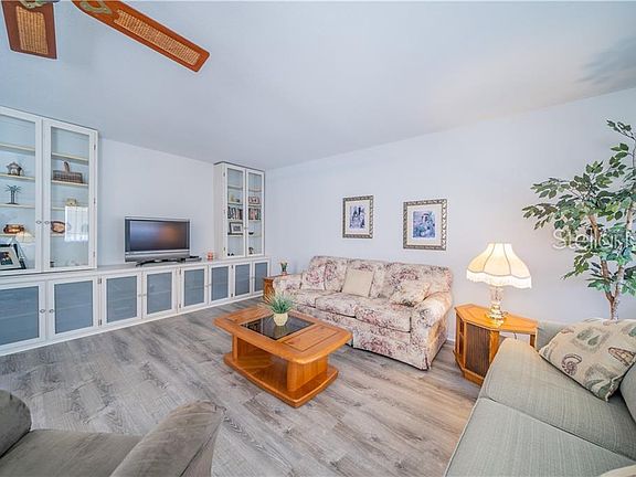 5th image of 1802 Bedford Ter APT 188