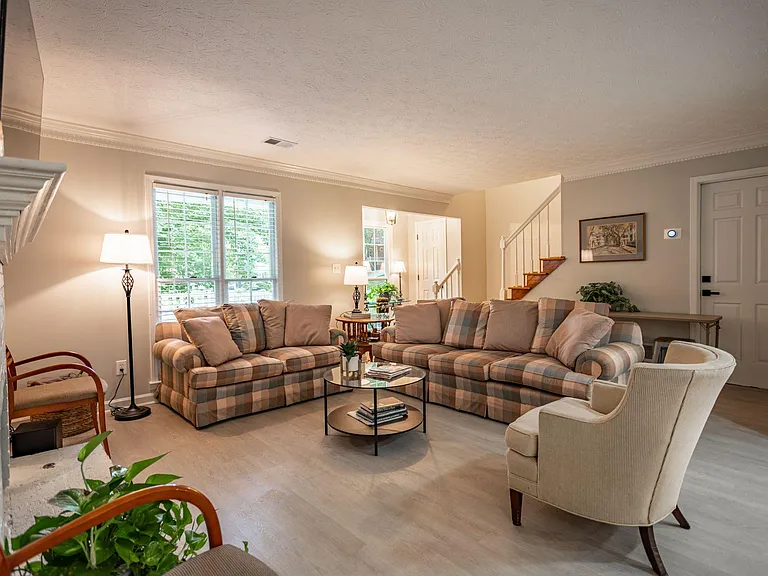 2398 Forest Hunt Ct — Photo 38