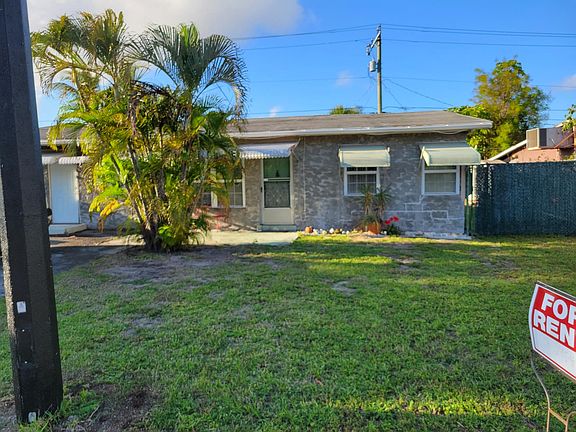 2nd image of 1459 NE 30th St