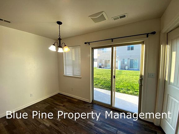 4th image of 1512 N Stevens Dr APT D