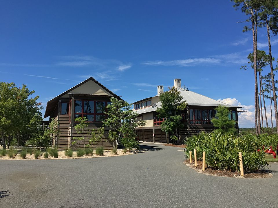 2nd image of 8406 Deepwater Creek Ln